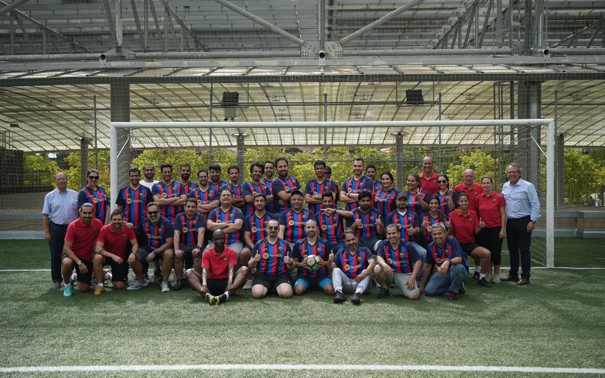 The values of Barça, in the company with the Coach Values of the Association