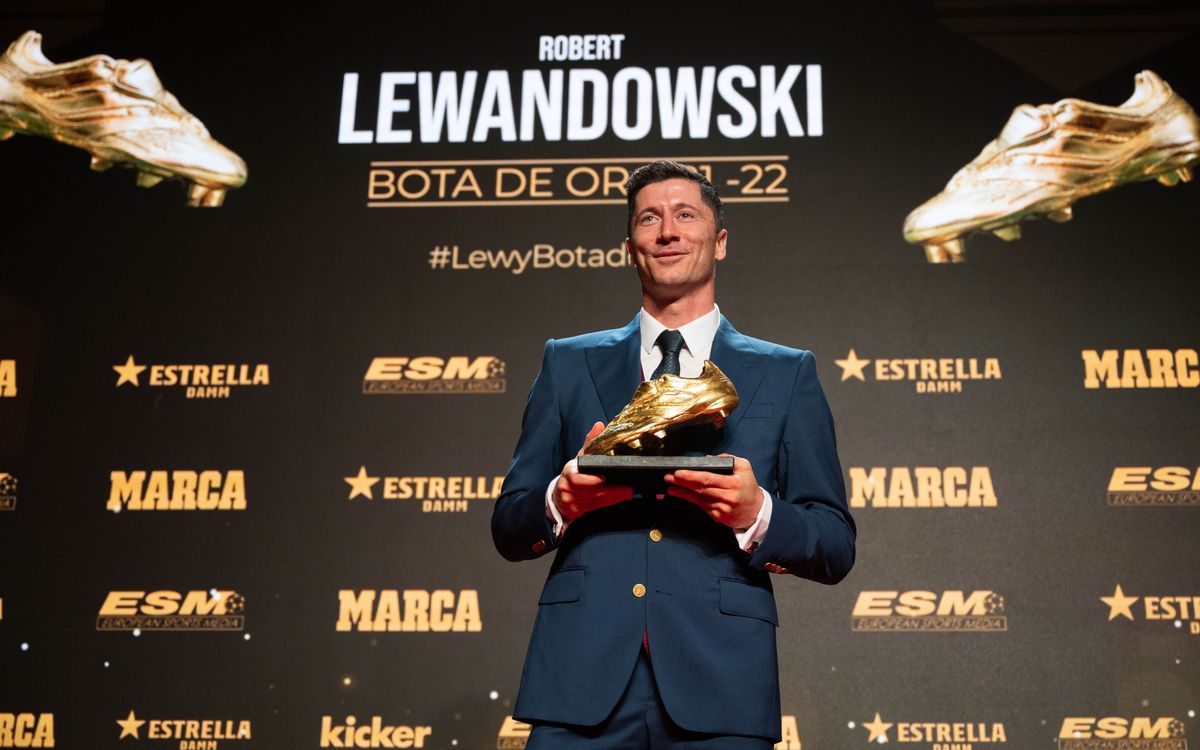 Lewandowski recibe la Bota Oro