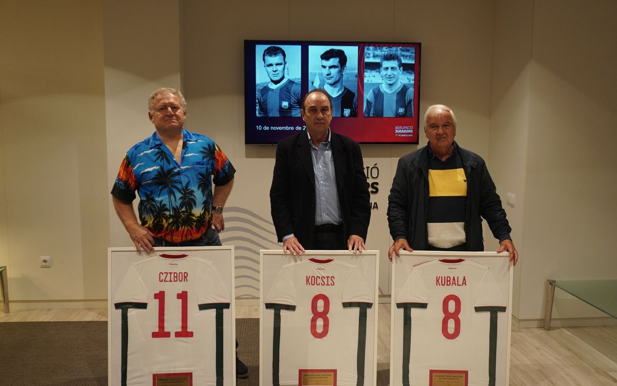 Czibor, Kocsis i Kubala en el equipo de oro de Hungría