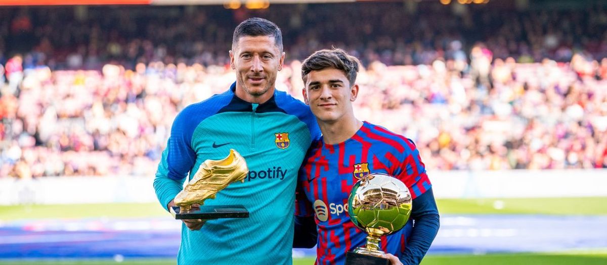 Gavi ha ofrecido el Golden Boy y Lewandowski, la Bota de Oro en el Barça-Espanyol