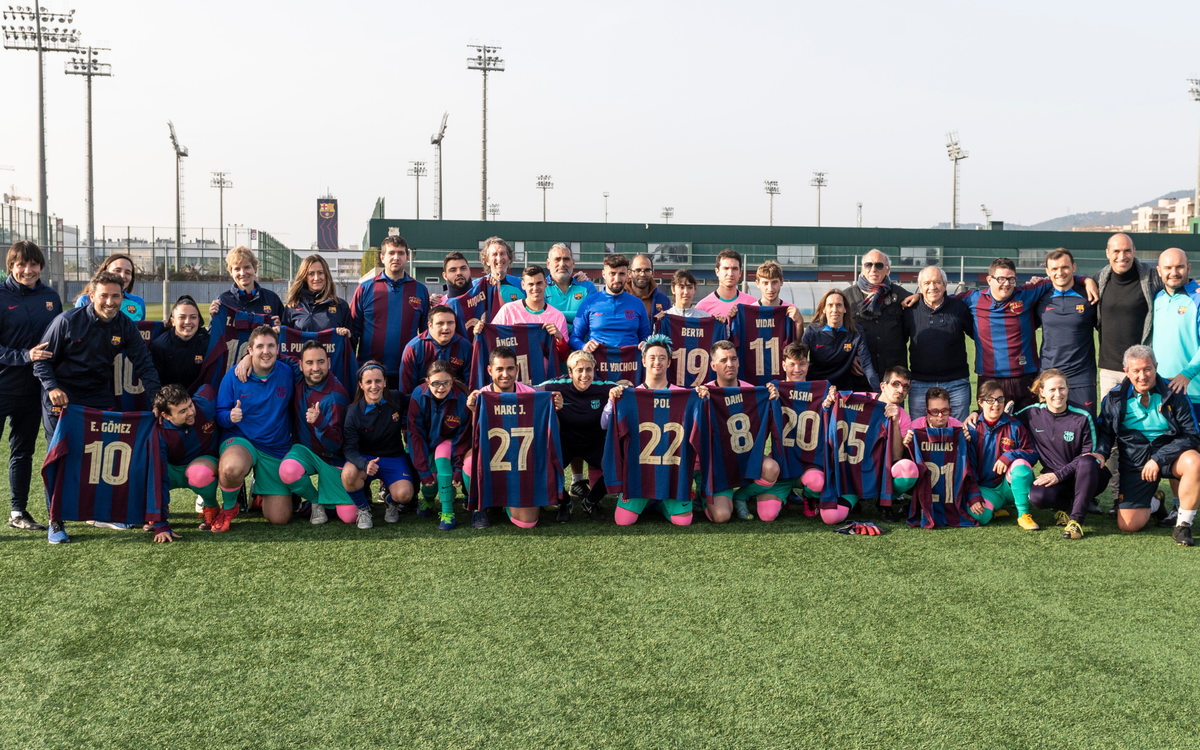 La Agrupación y el Fundació Barça unen fuerzas en una sesión de entrenamiento inclusivo