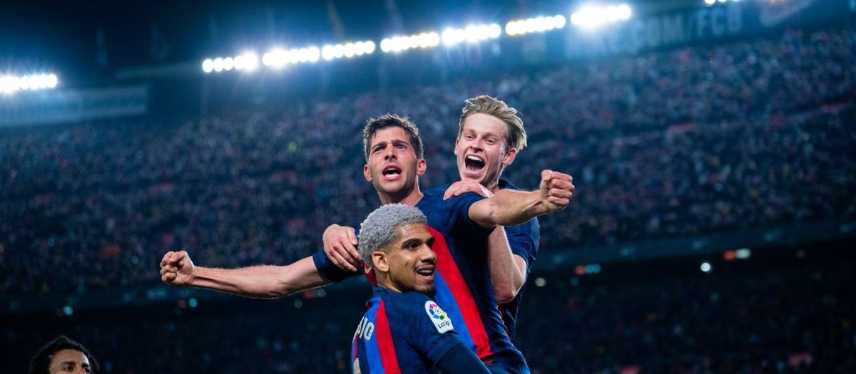 FC Barcelona 2-1 Real Madrid: Late winner and 12 points clear!