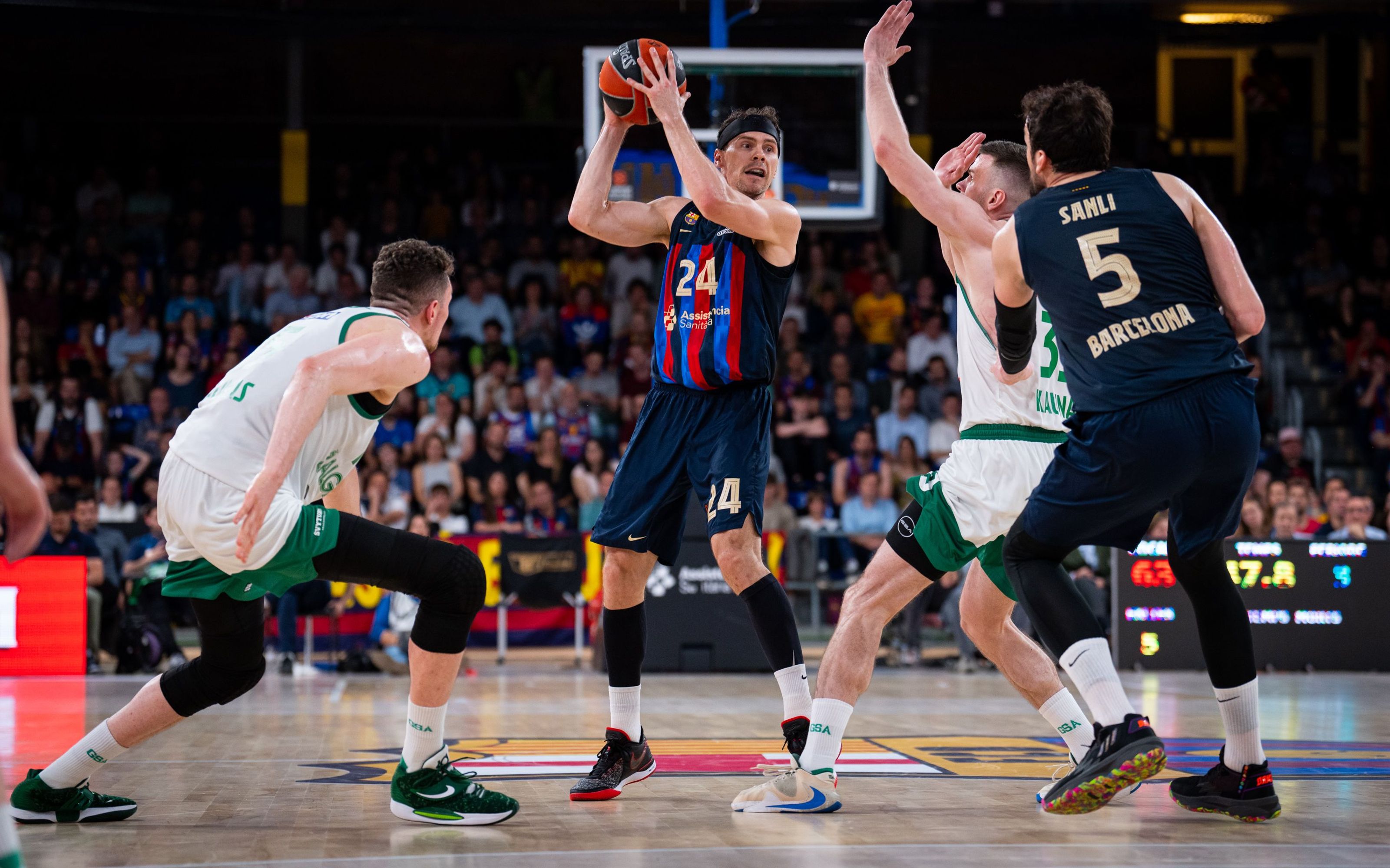 Photos from the win over Zalgiris