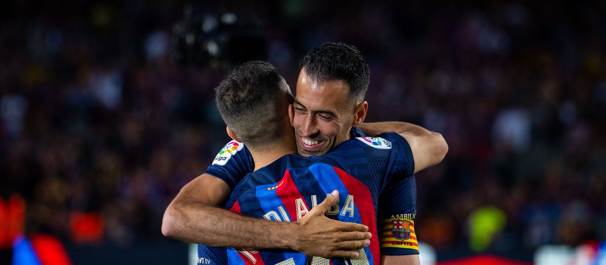 El FC Barcelona acomiada Sergio Busquets i Jordi Alba