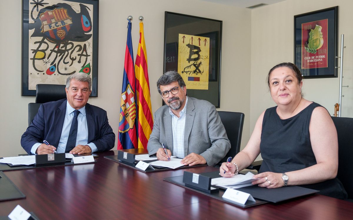 El FC Barcelona y Fundació .cat firman un convenio para promover y defender la lengua catalana en el entorno digital
