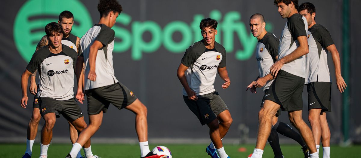 Joint training session with Barça Atlètic
