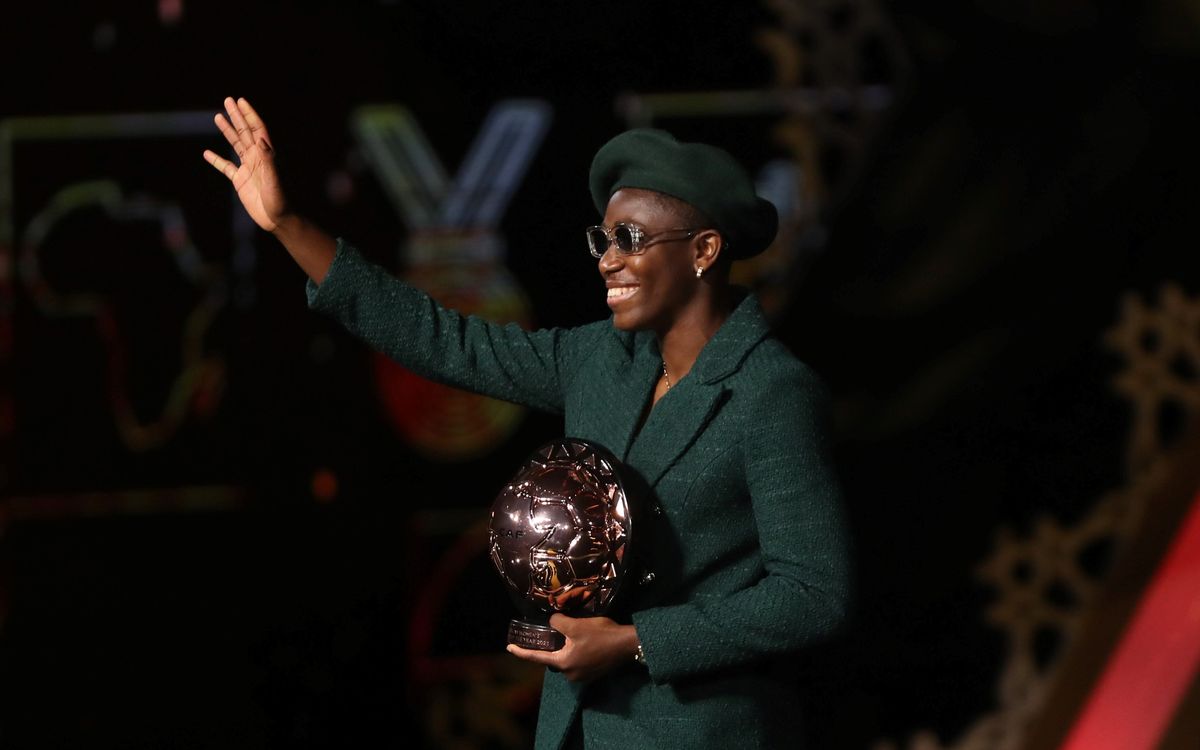 Asisat Oshoala, mejor futbolista africana del 2023