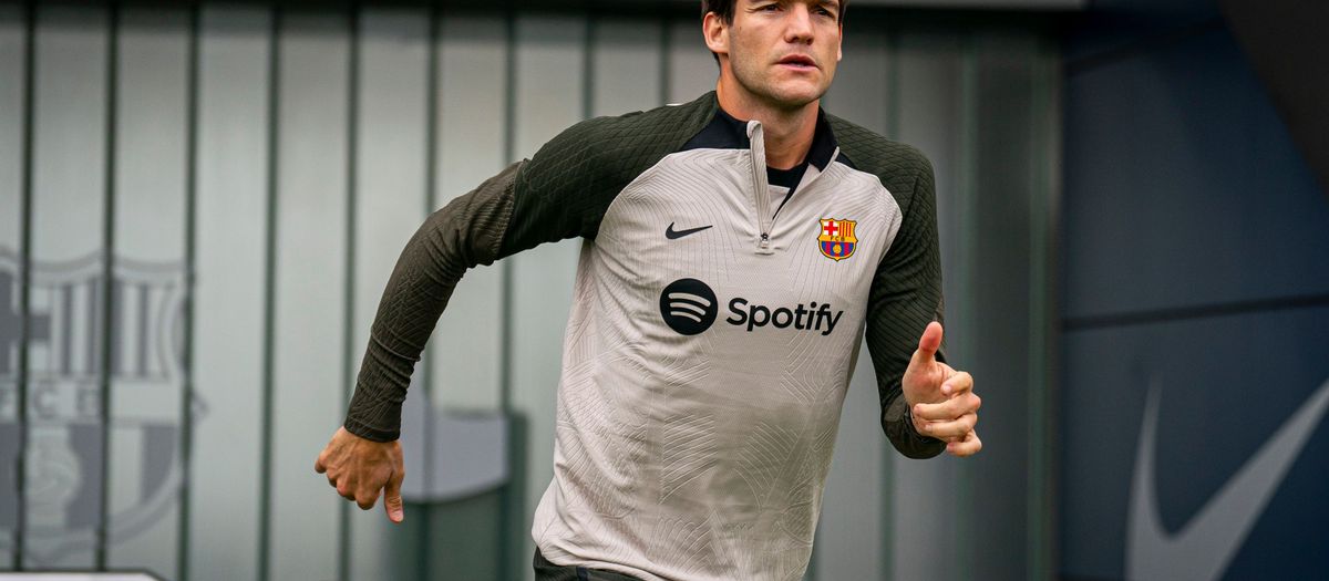 Marcos Alonso surgery successful