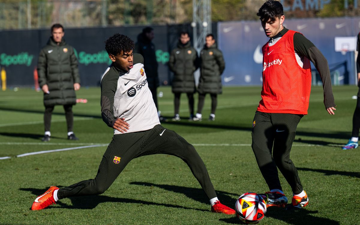 Pedri takes part in some of the training session