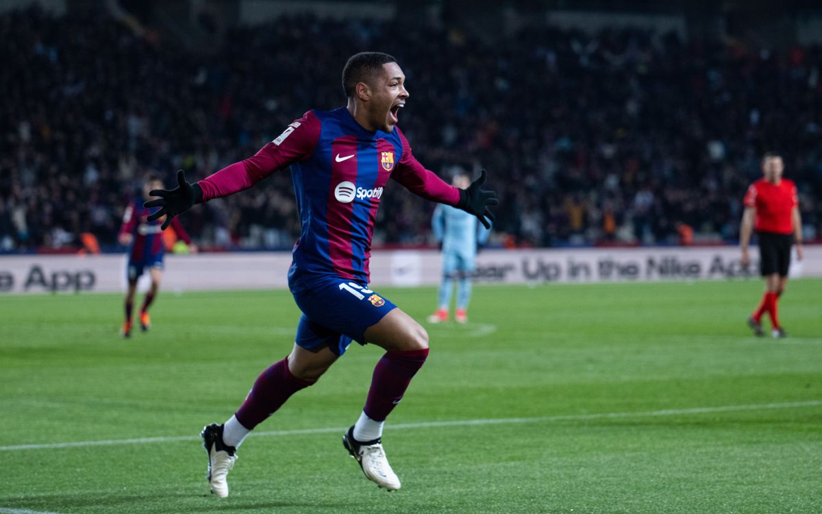 Vitor Roque: un gol cada 46 minutos