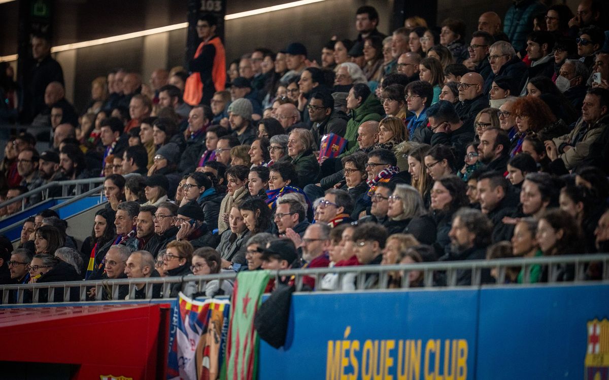 El Barça celebra el Día contra la LGTBI-fobia en el Deporte en el Estadi Johan Cruyff