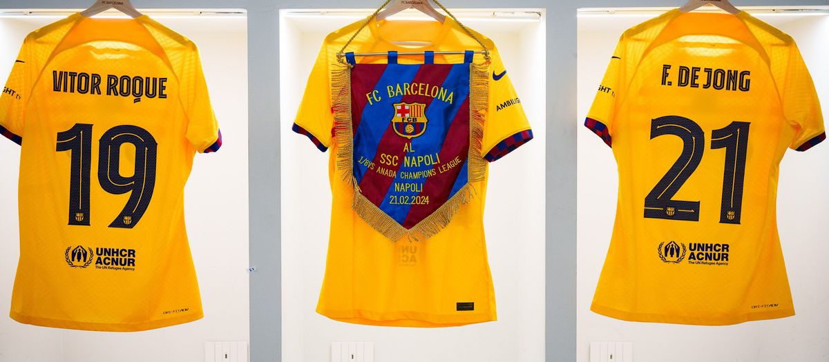 Minute by minute build-up to Napoli v FC Barcelona