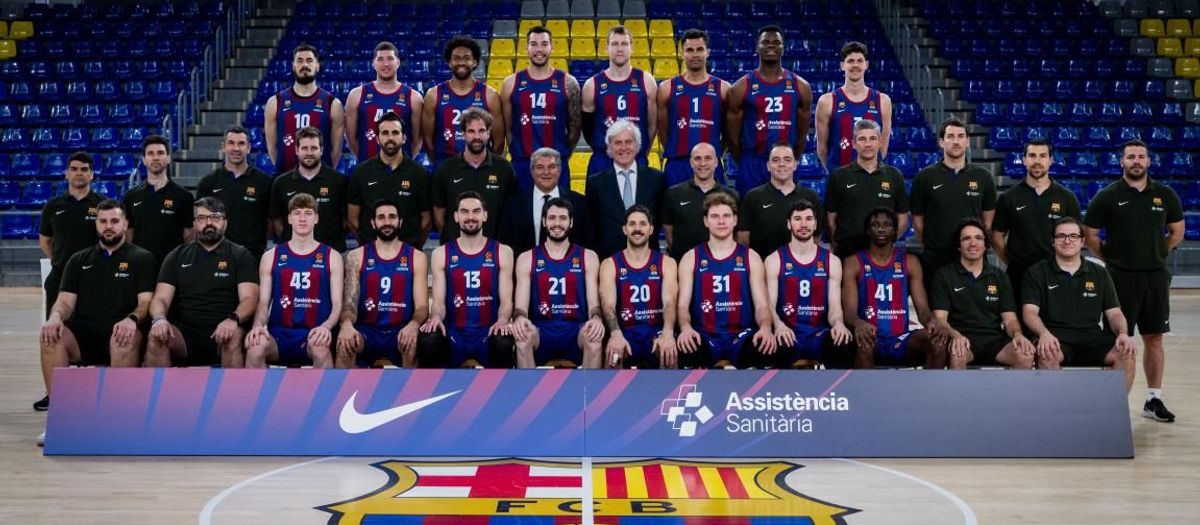 El Barça de baloncesto realiza la fotografía oficial de la temporada 2023/2024