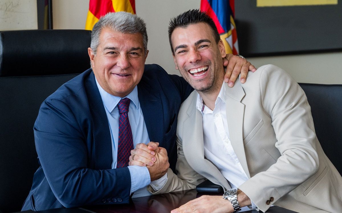 The futsal captain extends his contract for another year