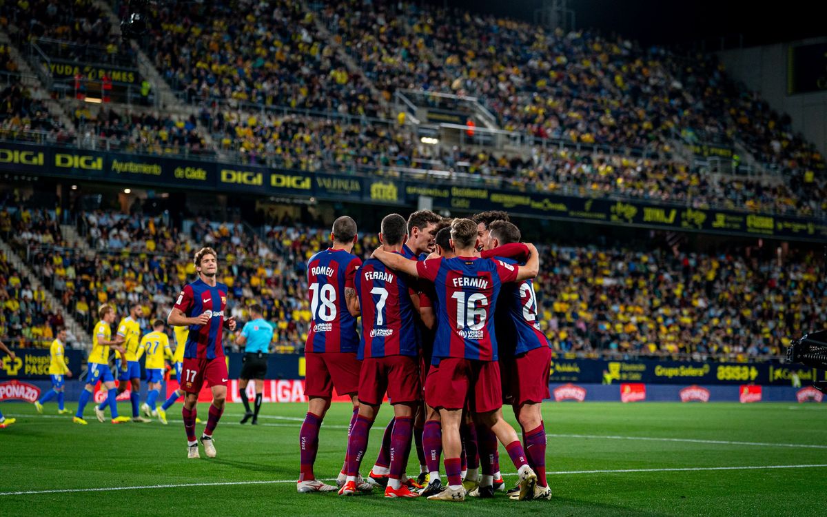 صور مباراة : قادش - برشلونة 0-1 ( 13-04-2024 ) _SG_0770