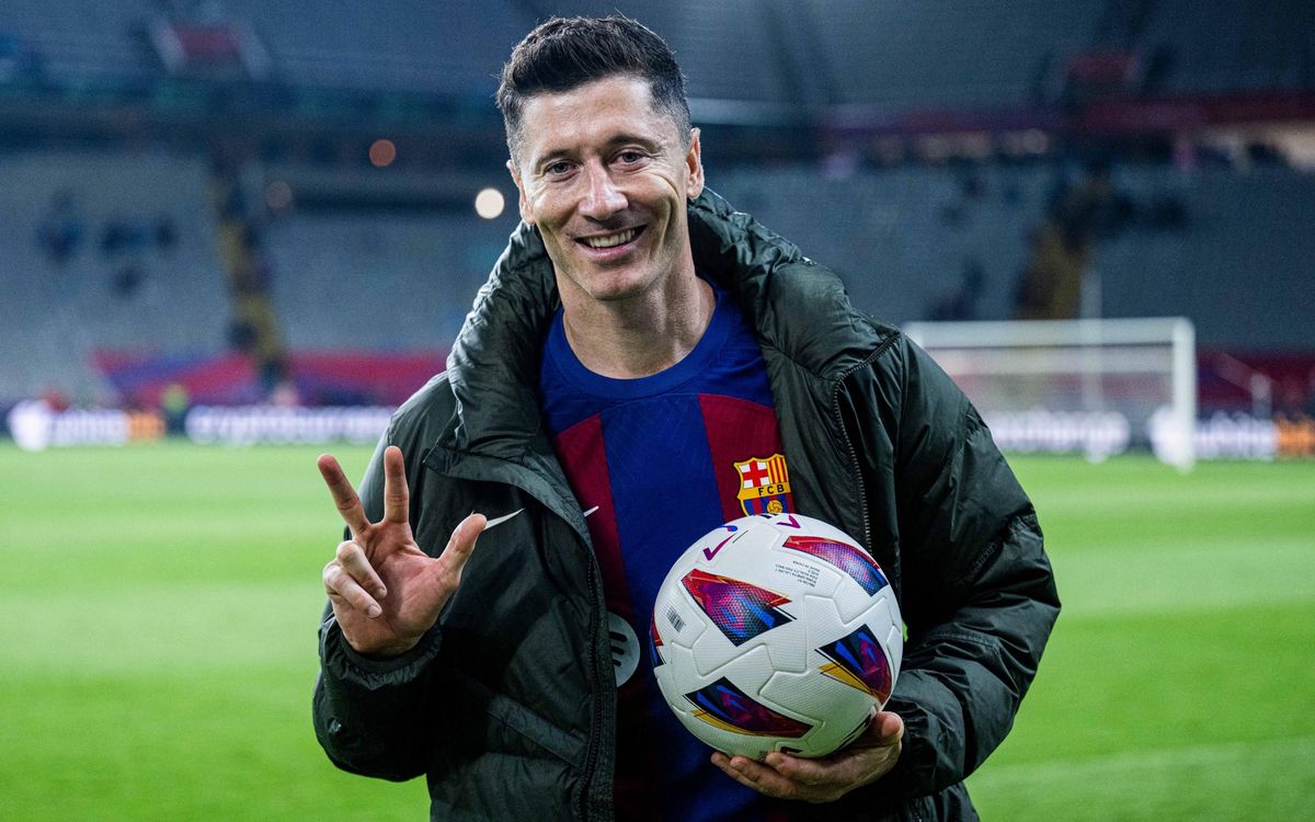 Lewandowski 'proud of second half reaction'