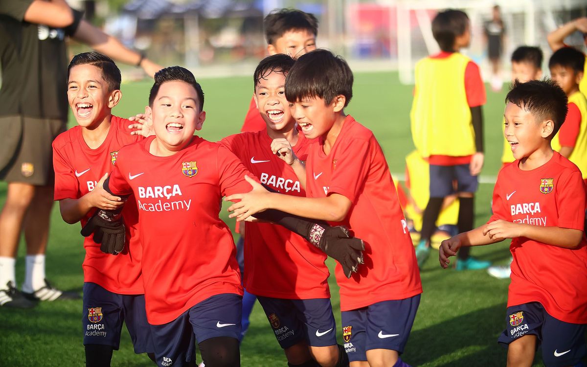 El Barça obre una acadèmia a Manila