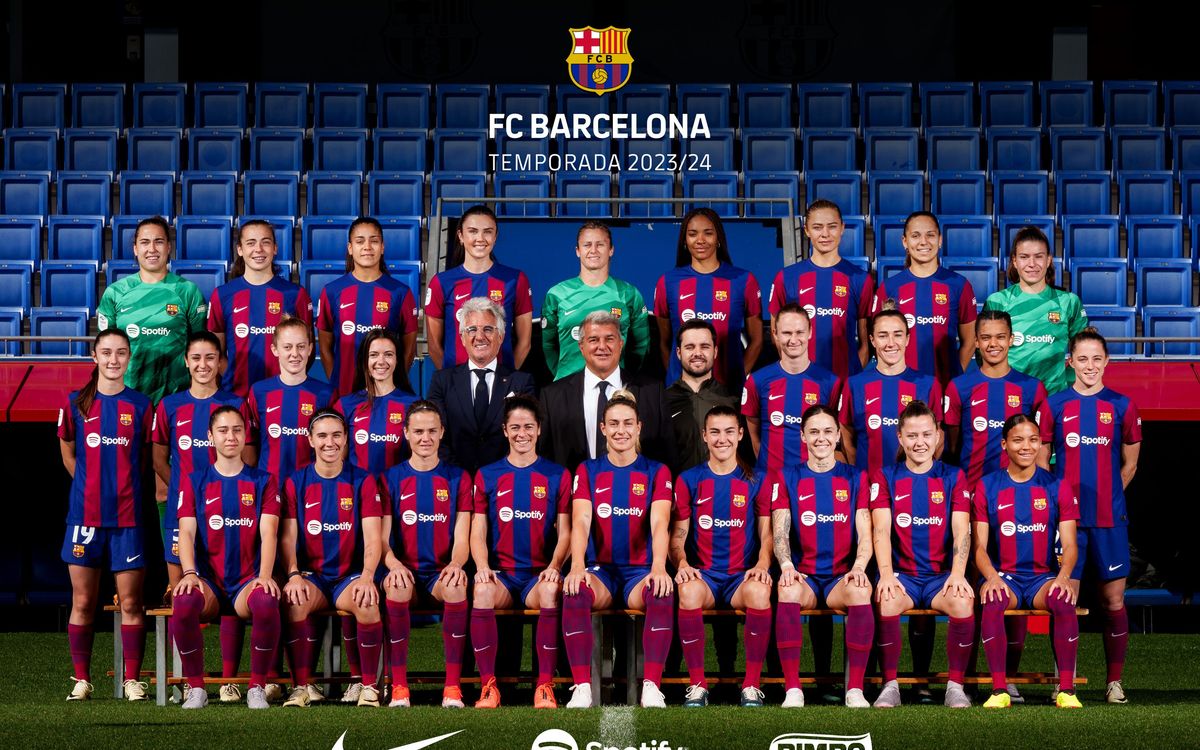 El Barça Femenino se hace la foto oficial antes de un final de temporada que puede ser histórico