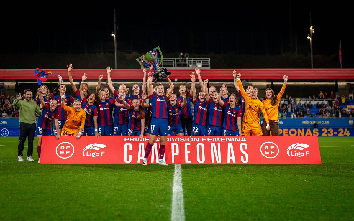 Barça Women celebrate league title with the fans