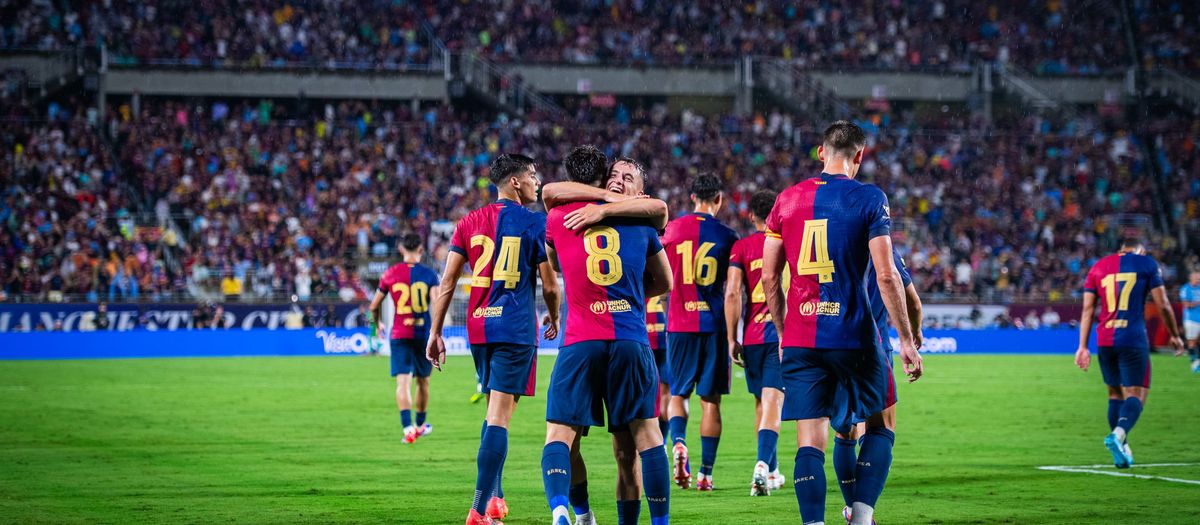 <br>PITCH TRIBUNA - PLAYERS ZONE -TRIBUNA 2 (EINTRACHT FRANKFURT)