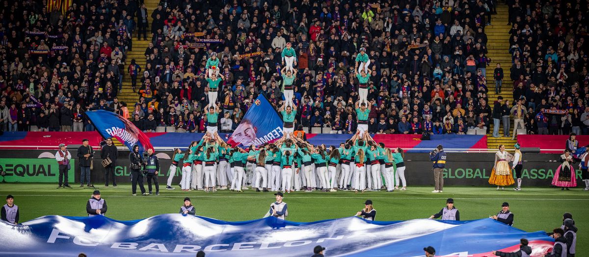 FC Barcelona stands by the victims of Valencia floods