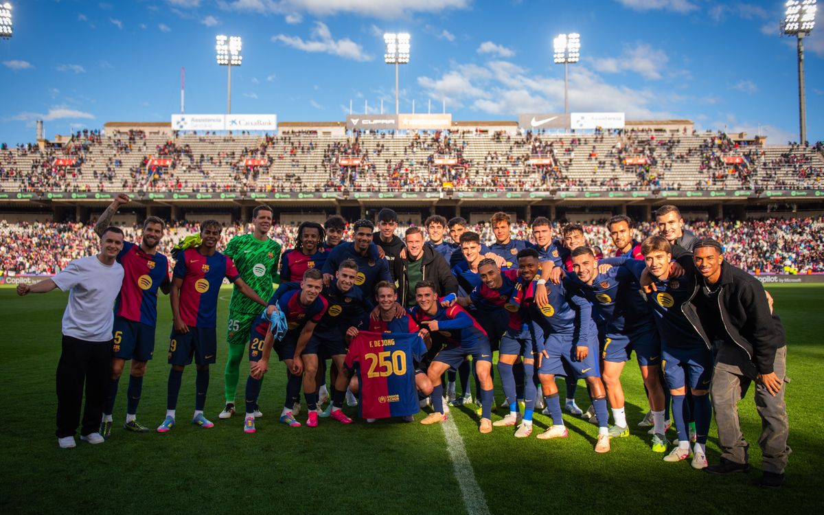 Frenkie de Jong dispute son 250e match avec le FC Barcelone