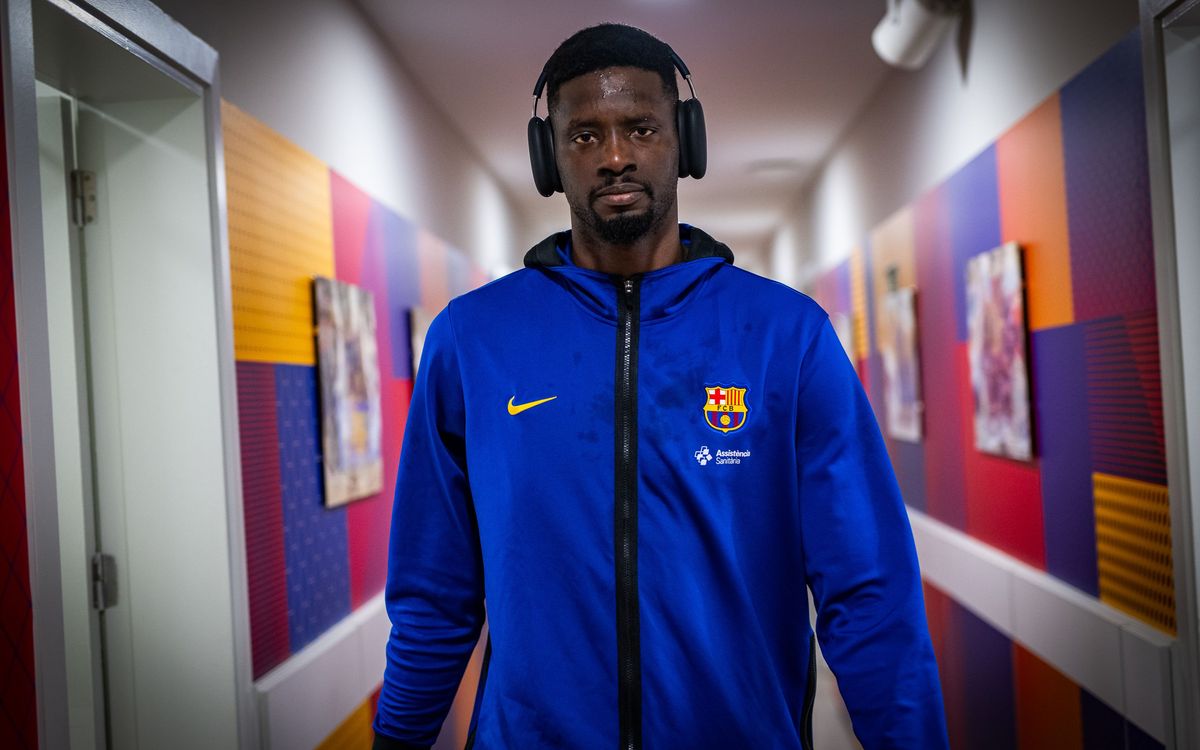 Acord amb Youssoupha Fall per continuar al FC Barcelona una temporada més