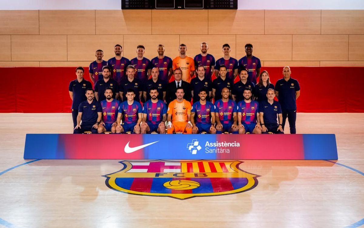 El Barça de fútbol sala se hace la foto oficial
