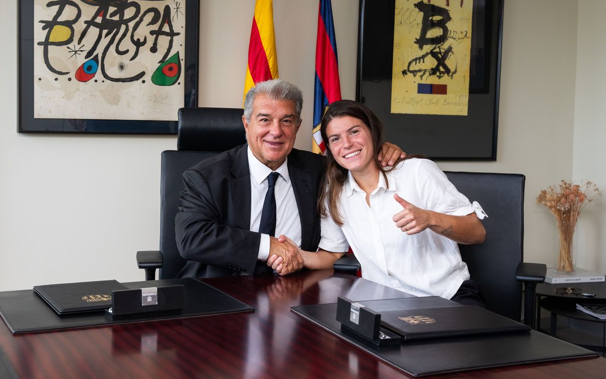 Gemma Font firma su nuevo contrato