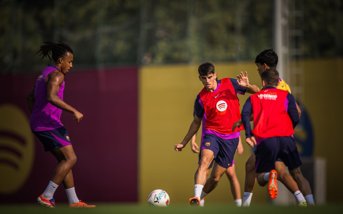 All internationals back for training