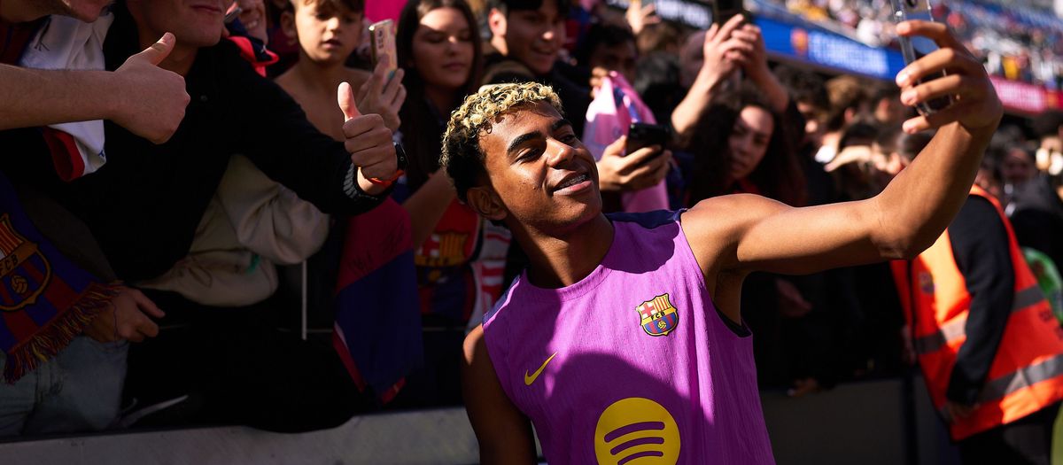 Training at Spotify Camp Nou as it happened