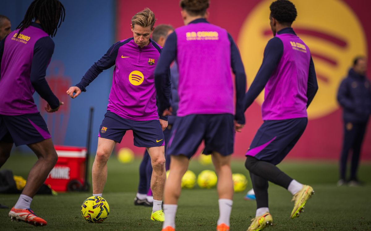 Entrenamiento con todos los internacionales