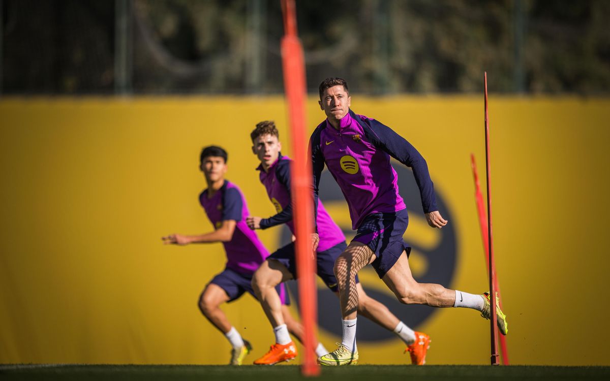 Final touches for Eintracht Frankfurt match