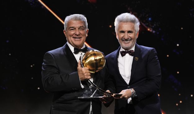 BarÃ§a triumph at the Globe Soccer Awards