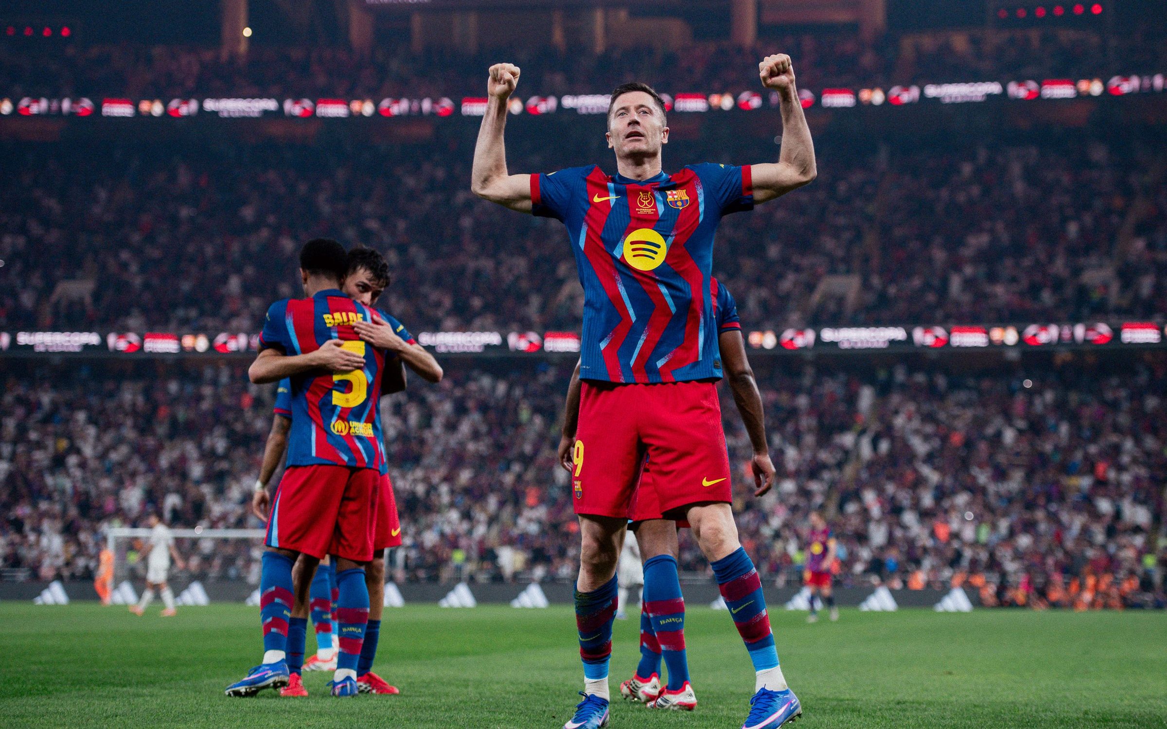 Chicago Fire tertarik datangkan Robert Lewandowski