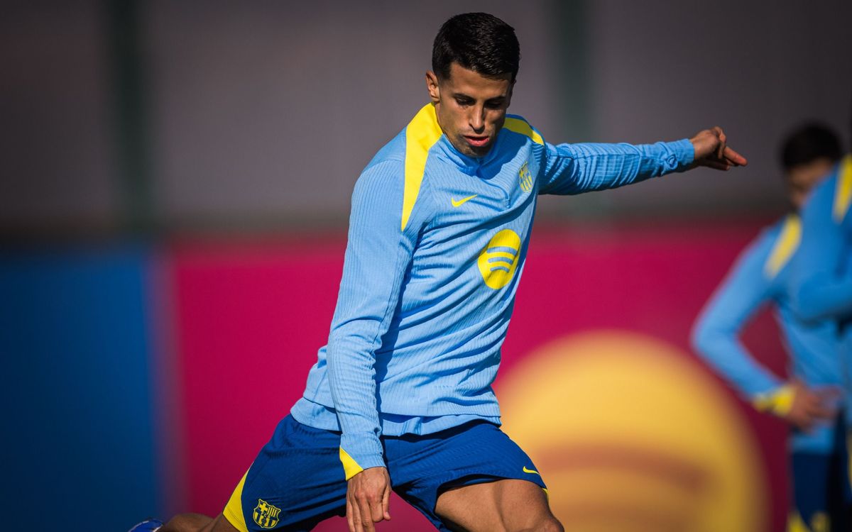 First training session with João Cancelo
