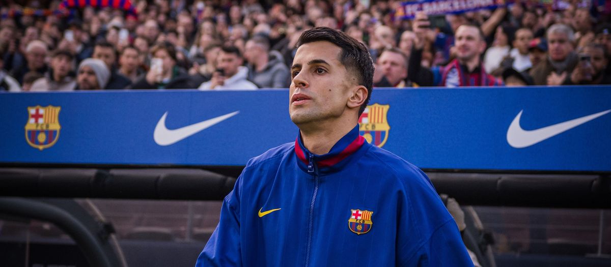 El estreno de Cancelo en el Spotify Camp Nou