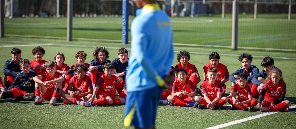 Barça Academy Pro New York and the TriState campus receive a clinic in Barcelona