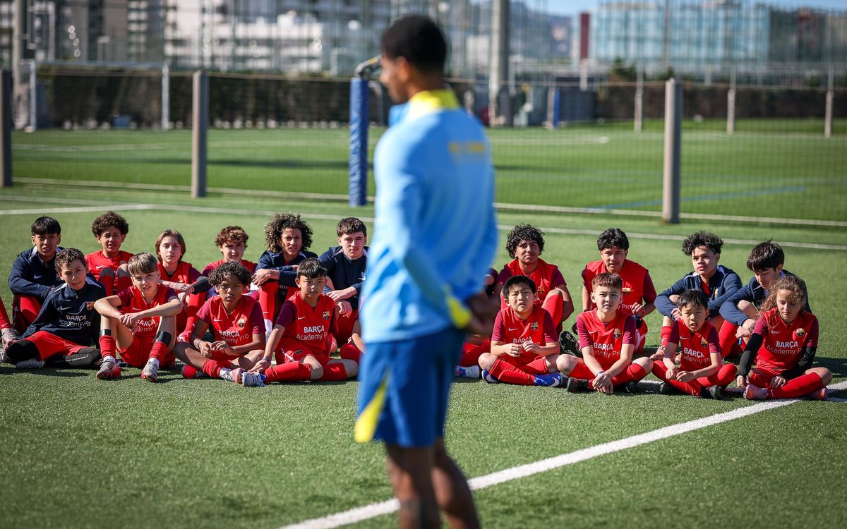 La Barça Academy Pro Nova York i els campus del TriState de clínic a Barcelona