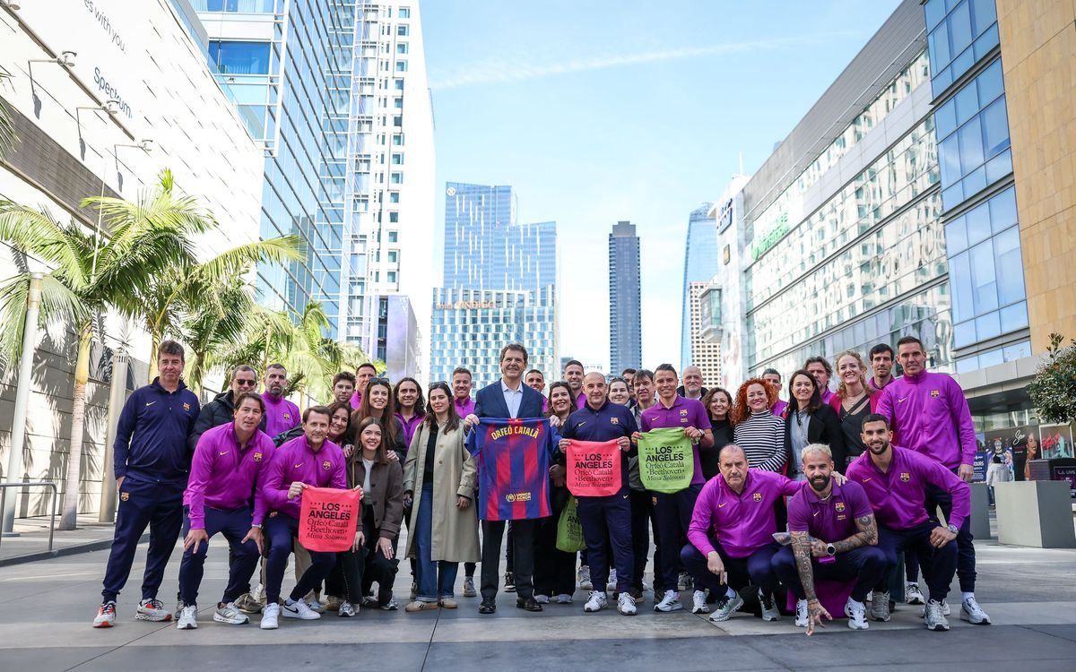 Barça Legends meet Orfeó Català in Los Angeles