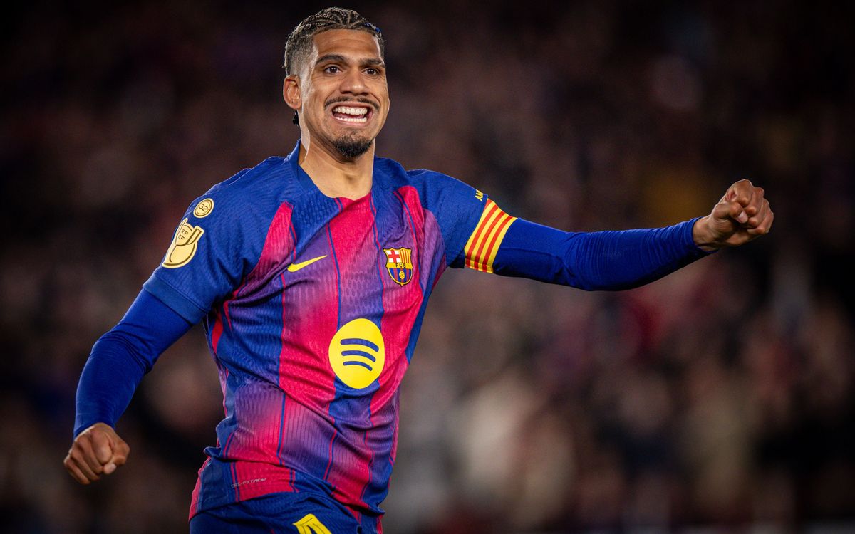 200 games for Araujo with Barça