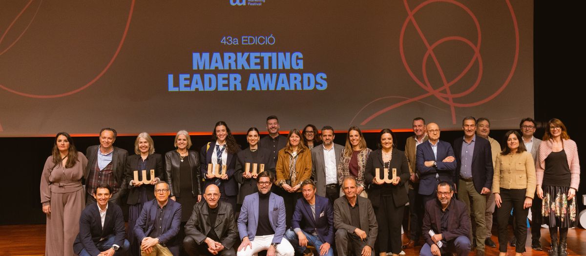 El FC Barcelona recibe el galardón Barcelona de los Marketing Leaders Awards por la estrategia de marca del Club reflejada en La Masia