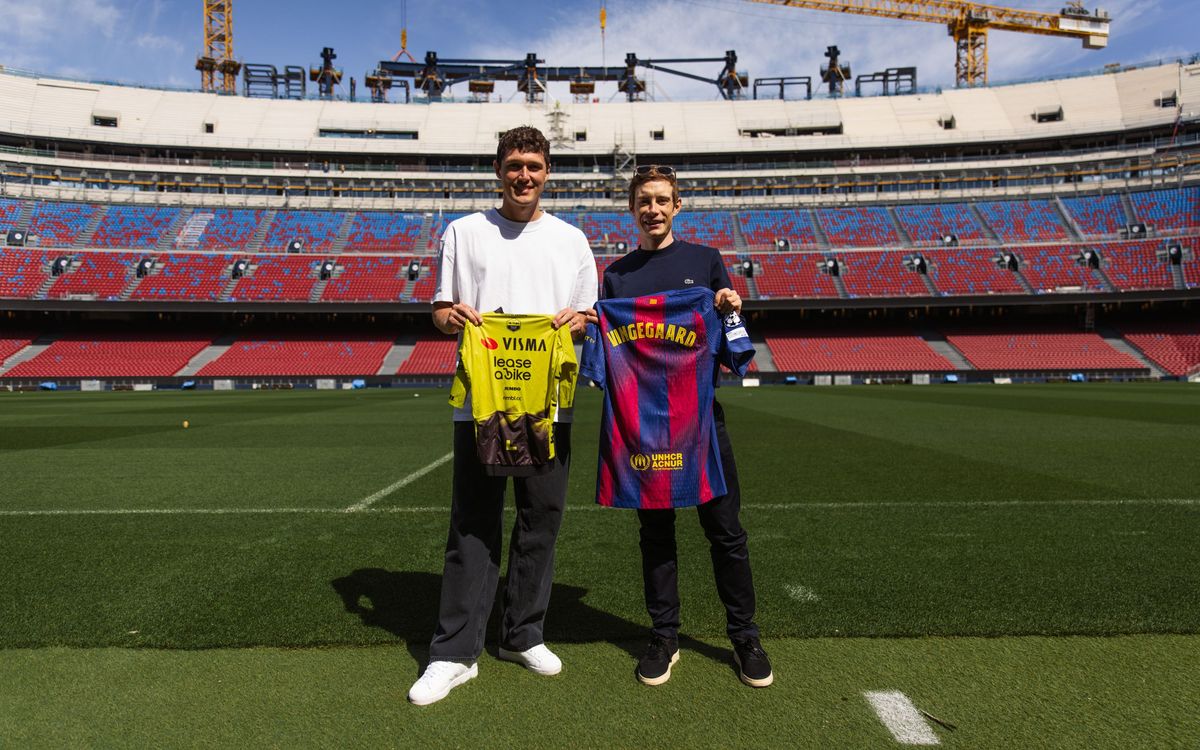 Jonas Vingegaard visite le Spotify Camp Nou