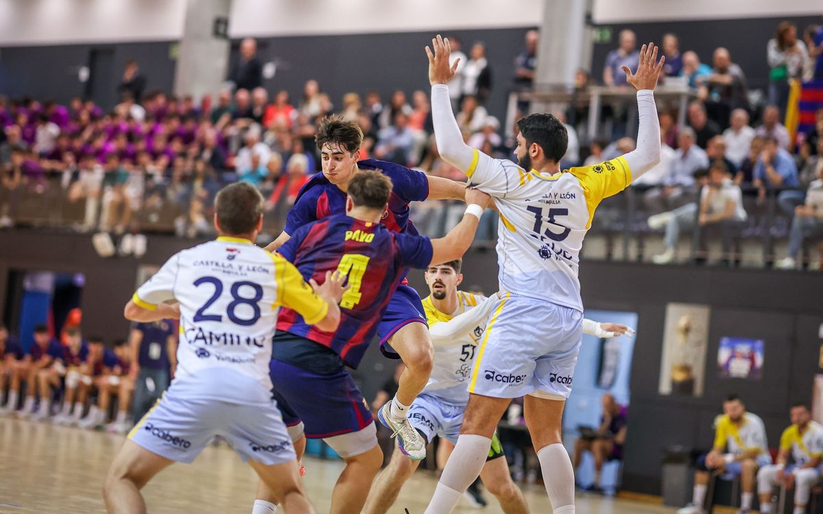 El Barça Atlètic s’acomiada d’una Copa heroica amb tots els honors
