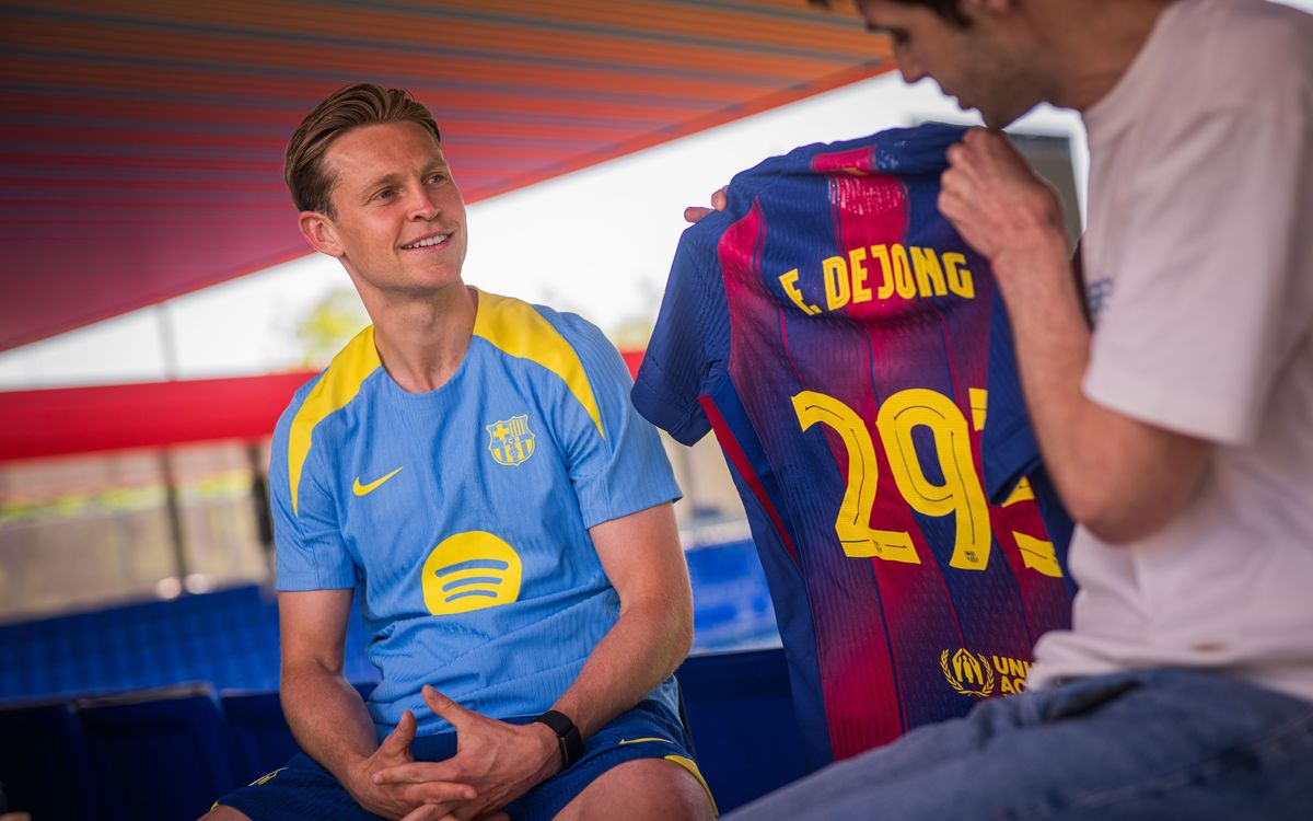 De Jong 'enjoying every day as a Barça player'