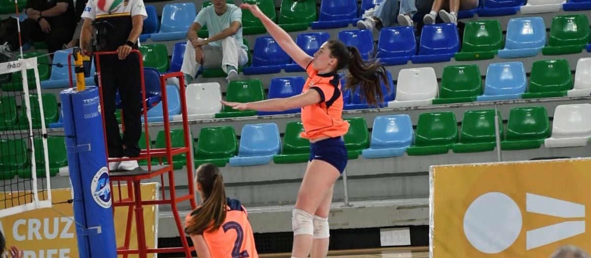 El Barça CVB competeix fins al final