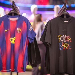 バルサストアのオリヴィア・ロドリゴユニフォームとコレクション