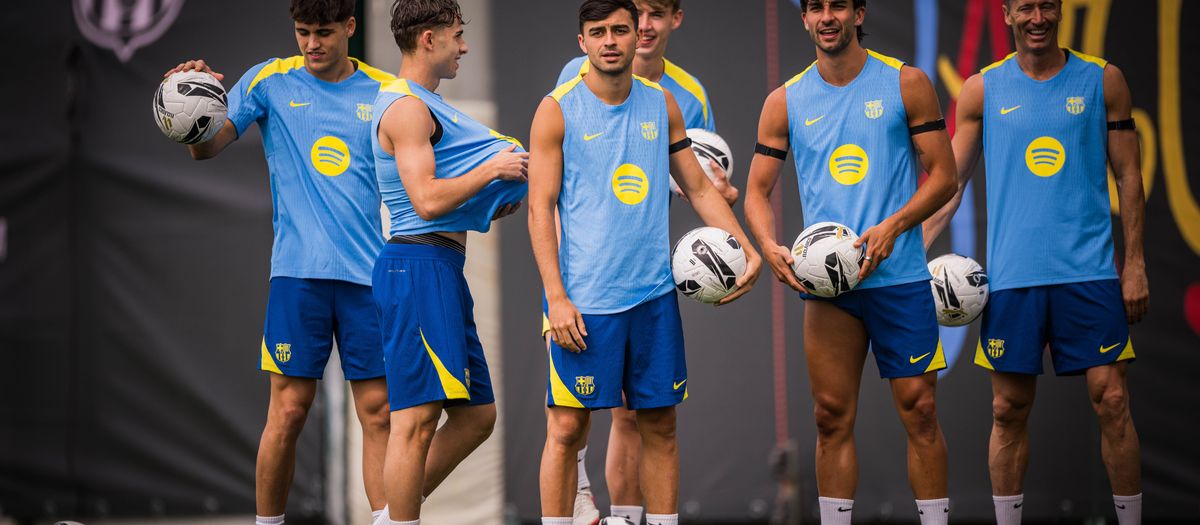 The squad for El Clásico