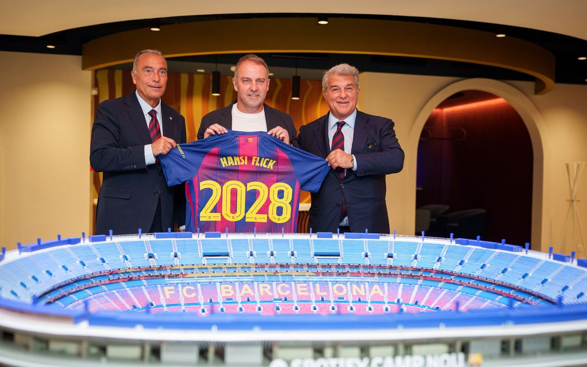 Hansi Flick renova fins al 2028