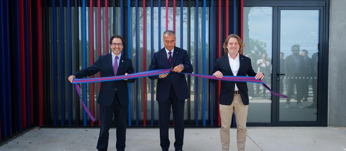 El FC Barcelona celebra la inauguración institucional de la nueva Pista de Hielo provisional